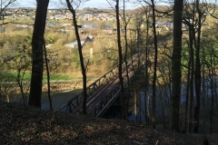 Die Eisenbahnbrücke in Kerkerbach