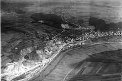 Luftbild von Steeden und den Brennöfen