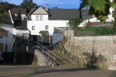Der Matthesplatz und der Schulberg in Steeden