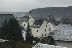 Blick auf das Unterdorf + Kirche SELK